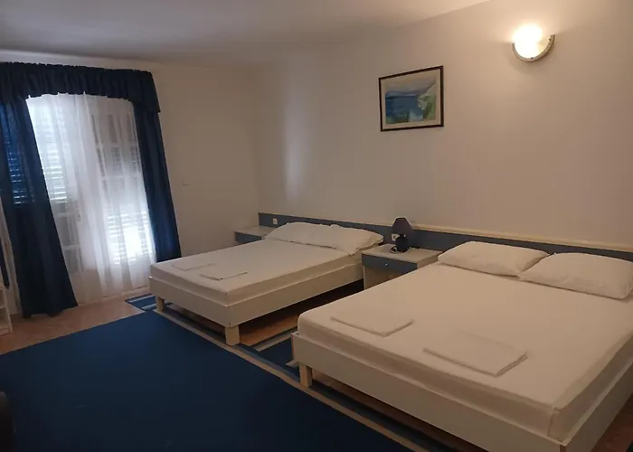Ivan Dujmovic Dvori Hotel 4*
