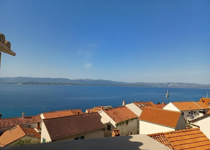 Ivan Dujmovic Dvori 4*