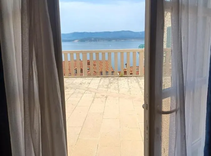 Ivan Dujmovic Dvori Hotel 4*