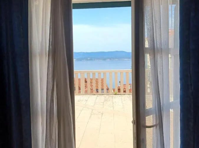 Ivan Dujmovic Dvori Hotel