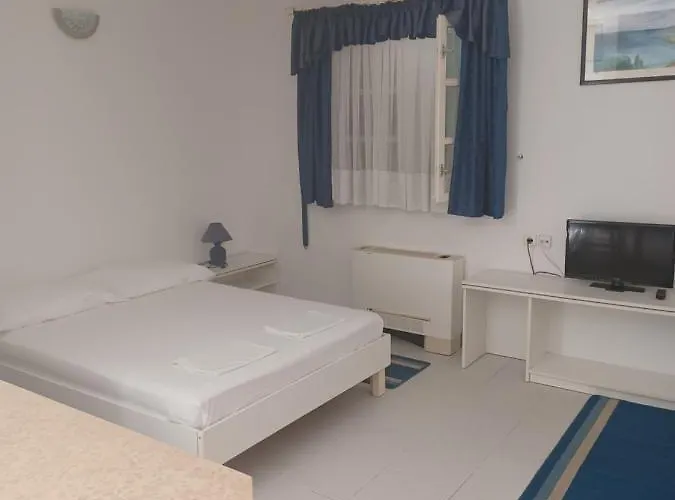 Ivan Dujmovic Dvori Hotel 4*