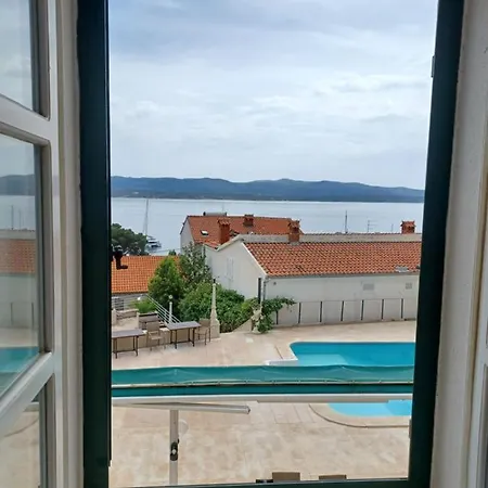 Ivan Dujmovic Dvori Hotel 4*