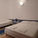 Ivan Dujmovic Dvori 4* Milna (Brac)