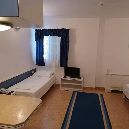 Ivan Dujmovic Dvori Bol